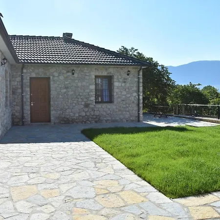 Guest house Hani Ilos