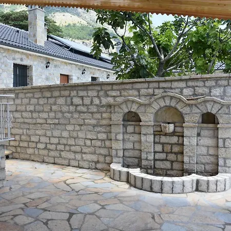 Guest house Hani Ilos