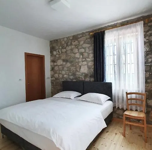 Guest house Hani Ilos Stegopull