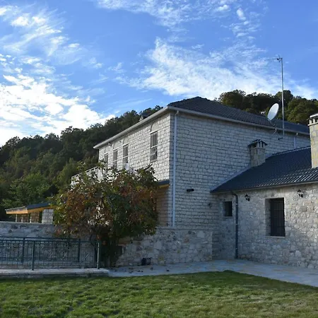 Casa de hóspedes Hani Ilos 3*